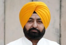 ਹਰਦੀਪ ਸਿੰਘ ਮੁੰਡੀਆਂ ਵੱਲੋਂ ਮਾਲ ਅਧਿਕਾਰੀਆਂ ਨੂੰ ਪਾਰਦਰਸ਼ੀ, ਸਮਾਂਬੱਧ ਅਤੇ ਤੇਜ਼ ਗਿਰਦਾਵਰੀ ਪ੍ਰਕਿਰਿਆ ਯਕੀਨੀ ਬਣਾਉਣ ਦੇ ਨਿਰਦੇਸ਼