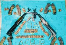 ਅੰਮ੍ਰਿਤਸਰ ਵਿੱਚ ਭਾਰਤ-ਪਾਕਿਸਤਾਨ ਸਰਹੱਦ ਨੇੜਿਓਂ ਦੋ ਏਕੇ -ਸੀਰੀਜ਼ ਅਸਾਲਟ ਰਾਈਫਲਾਂ, ਇੱਕ ਆਧੁਨਿਕ ਪਿਸਤੌਲ ਬਰਾਮਦ