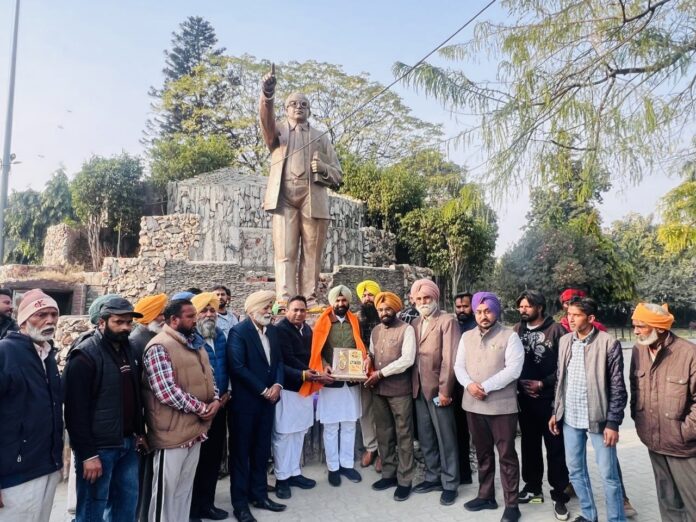 5B240A45-654D-41FD-BBE9-7E204FDCFE48