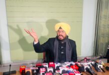 ਕਾਂਗਰਸ-ਅਕਾਲੀ ਦਲ ਦਾ ਹਿੰਸਾ ਅਤੇ ਧਾਂਦਲੀ ਦਾ ਇਤਿਹਾਸ, ਬੁਖਲਾਹਟ ਵਿੱਚ ਝੂਠੇ ਇਲਜ਼ਾਮ ਲਗਾ ਕੇ ‘ਆਪ’ ਨੂੰ ਬਦਨਾਮ ਕਰਨ ਦੀ ਕਰ ਰਹੇ ਕੋਸ਼ਿਸ਼: ਕੁਲਦੀਪ ਧਾਲੀਵਾਲ