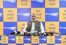 ਵਾਰ-ਵਾਰ ਹਾਰ ਤੋਂ ਬੌਖਲਾਏ ਕਾਂਗਰਸ ਅਤੇ ਅਕਾਲੀ ਦਲ ਦੇ ਪ੍ਰਧਾਨ ਝੂਠ ਅਤੇ ਬਹਾਨਿਆਂ ਦਾ ਸਹਾਰਾ ਲੈ ਰਹੇ ਹਨ: ਬਲਤੇਜ ਪੰਨੂ