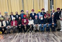 ਕੈਲੇਫੋਰਨੀਆਂ ਦੇ ਸੀਨੀਅਰ ਖਿਡਾਰੀਆਂ ਨੇ ਫਰਿਜ਼ਨੋ ਵਿਖੇ ਪੰਜਾਬੀ ਮੀਡੀਏ ਨੂੰ ਦਿੱਤਾ ਸਨਮਾਨ