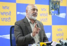 ਹਰਜਿੰਦਰ ਸਿੰਘ ਧਾਮੀ ਕਹਿੰਦੇ ਹਨ ਕਿ ਉਨ੍ਹਾਂ ਨੂੰ ਅਕਾਲੀ ਦਲ ਦਾ ਸਿਪਾਹੀ ਹੋਣ ‘ਤੇ ਮਾਣ ਹੈ, ਜਦੋਂ ਕਿ ਉਨ੍ਹਾਂ ਨੂੰ ਗੁਰੂ ਸਾਹਿਬ ਦਾ ਸਿਪਾਹੀ ਹੋਣਾ ਚਾਹੀਦਾ ਹੈ: ਬਲਤੇਜ ਪੰਨੂ