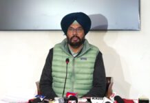 *ਆਪ ਪੰਜਾਬ ਨੇ ਮੋਦੀ-ਟਰੰਪ ਦੇ ‘ਗੁਪਤ ਸੌਦੇ’ ‘ਤੇ ਭਾਜਪਾ ਦੀ ਕੀਤੀ ਨਿੰਦਾ, ਕਿਹਾ- ਇਹ ਸੌਦਾ ਭਾਰਤੀ ਕਿਸਾਨਾਂ ਨੂੰ ਤਬਾਹ ਕਰ ਦੇਵੇਗਾ ਅਤੇ ਦੇਸ਼ ਦੇ ਬਾਜ਼ਾਰ ਅਮਰੀਕਾ ਨੂੰ ਸੌਂਪ ਦੇਵੇਗਾ*