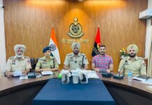 ਪਿੰਡ ਖਨਾਲ ਕਲਾਂ ਲੁੱਟਖੋਹ ਮਾਮਲਾ ਟਰੇਸ; 04 ਮੁਲਜ਼ਮ ਗ੍ਰਿਫਤਾਰ; 02 ਦੇਸੀ ਪਿਸਤੌਲ, 4800/- ਰੁਪਏ, ਵਾਰਦਾਤ ਸਮੇਂ ਵਰਤੀ 01 ਕਾਰ ਅਤੇ 01 ਮੋਟਰਸਾਈਕਲ ਬ੍ਰਾਮਦ”*