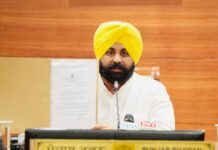 *ਭਗਵੰਤ ਮਾਨ ਸਰਕਾਰ ਨੇ ਠੇਕੇ ‘ਤੇ ਕੰਮ ਕਰਨ ਵਾਲੇ ਸਫ਼ਾਈ ਸੇਵਕਾਂ ਅਤੇ ਸੀਵਰਮੈਨਾਂ ਦਾ ਮਹੀਨਾਵਾਰ ਮਿਹਨਤਾਨਾ ਵਧਾ ਕੇ 20,500 ਰੁਪਏ ਕੀਤਾ: ਹਰਜੋਤ ਸਿੰਘ ਬੈਂਸ*