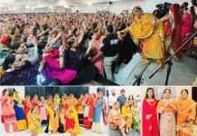 ਫਰਿਜ਼ਨੋ ਦੇ ਗੋਲਡਨ ਪੈਲਸ ਵਿਖੇ “ਲੋਕ ਰੰਗ ਨੂਰ ਜੋਰਾ” ਗਰੁੱਪ ਨੇ “ਮੇਲਾ ਮੇਲਣਾ ਦਾ” ਵਿੱਚ ਪਾਈ ਨੱਚ-ਨੱਚ ਧਮਾਲ