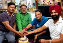 ਮੁਹੰਮਦ ਅਜ਼ੀਜ਼ ਵੈਲਫੇਅਰ ਸੋਸਾਇਟੀ ਵੱਲੋਂ ਫਿਲਮ ਪੱਤਰਕਾਰ ਸਵਿੰਦਰ ਸਾਵੀ ਦਾ ਮਨਾਇਆ ਜਨਮ ਦਿਨ