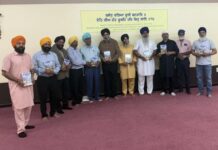 ਸਿੱਖ ਸੁਸਾਇਟੀ ਆਫ਼ ਡੇਟਨ (ਅਮਰੀਕਾ) ਵਿੱਖੇ ਡਾ. ਜਸਬੀਰ ਸਿੰਘ ਸਰਨਾ ਵਲੋਂ ਪੁਸਤਕ‘ਮਟਕ ਹੁਲਾਰੇ’ ਦਾ ਅੰਗਰੇਜ਼ੀ ਰੂਪ ਰਲੀਜ਼