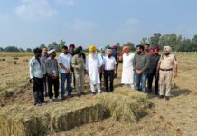 GURMEET KHUDIAN MAKES PADDY STRAW BALES IN GURDASPUR FIELDS, GIVES CALL FOR STUBBLE-BURNING-FREE PUNJAB
