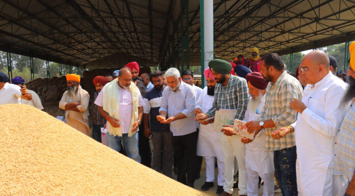 ਕਿਸਾਨਾਂ ਦੇ ਖੂਨ-ਪਸੀਨੇ ਨਾਲ ਉਗਾਏ ਇੱਕ-ਇੱਕ ਦਾਣੇ ਨੂੰ ਖਰੀਦਣ ਪ੍ਰਤੀ ਸੂਬਾ ਸਰਕਾਰ ਵਚਨਬੱਧ – ਲਾਲ ਚੰਦ ਕਟਾਰੂਚੱਕ